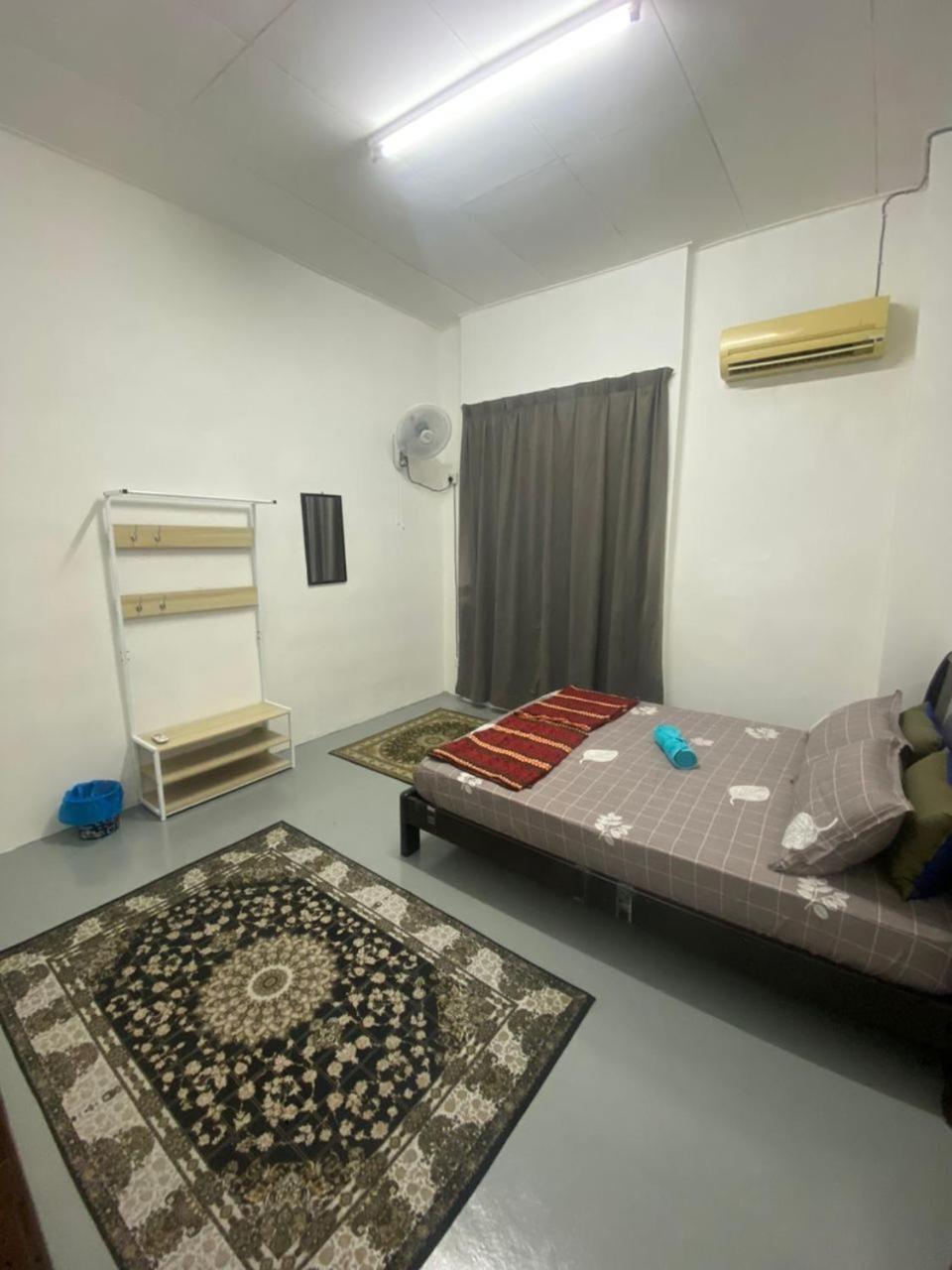 Cja Homestay Batu Kawan Simpang Ampat  Extérieur photo